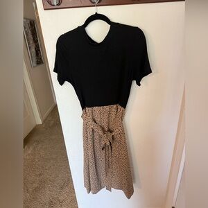 Black and Tan Short Sleeve Dress